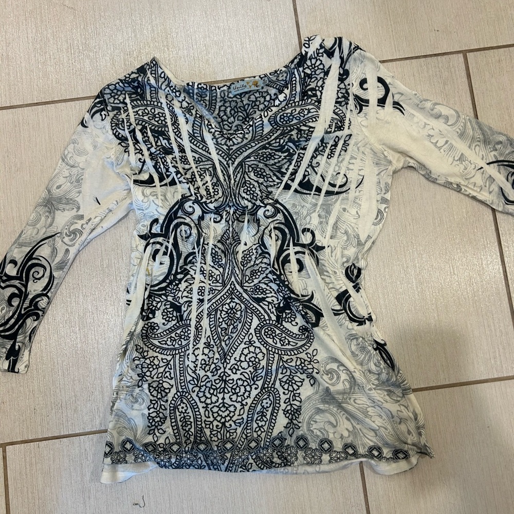 Unity y2k Black and White Top